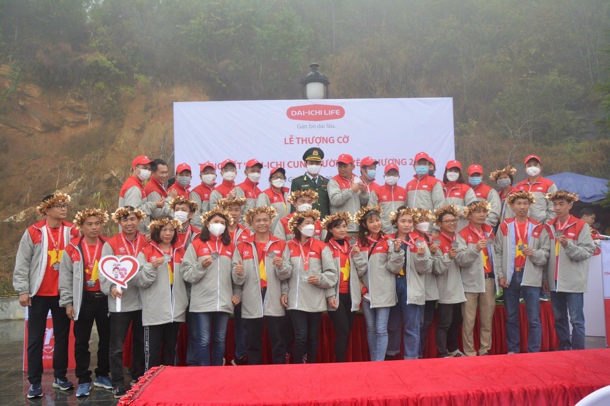 Các vận động viên xuất sắc được vinh danh Các vận động viên xuất sắc được vinh danh