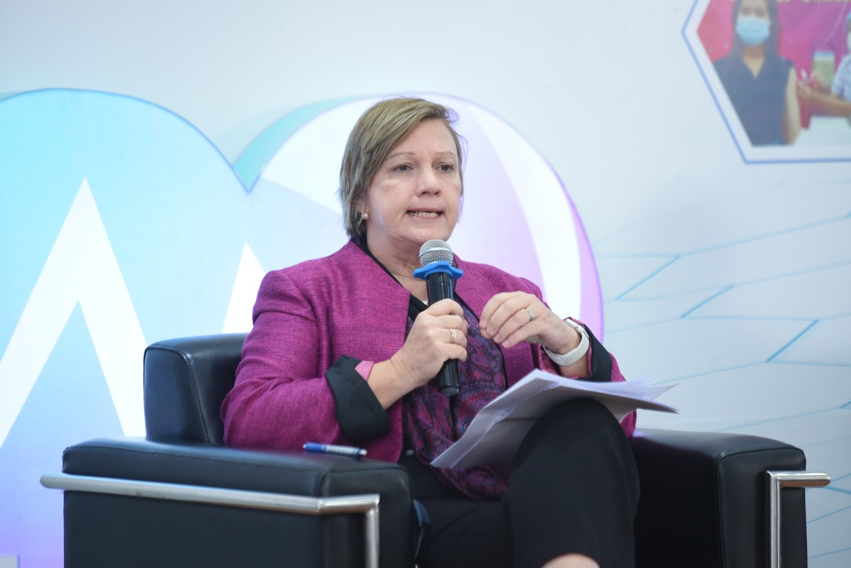 Bà Rana Flowers, Trưởng Đại diện, UNICEF Việt Nam trao đổi tại Hội thảo. Ảnh: Dũng Minh Bà Rana Flowers, Trưởng Đại diện, UNICEF Việt Nam trao đổi tại Hội thảo. Ảnh: Dũng Minh