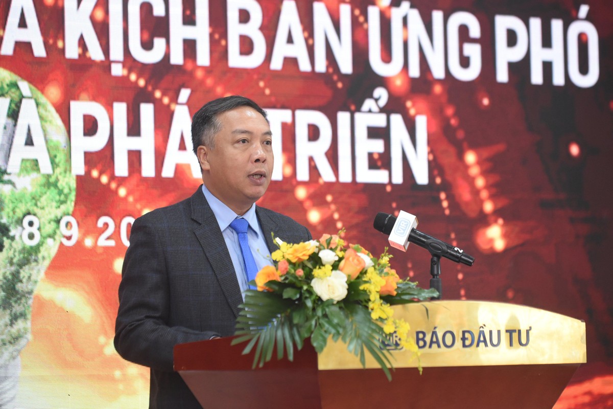 Ông Lê Trọng Minh, Tổng Biên tập Báo Đầu tư phát biểu khai mạc Hội thảo. Ảnh: Dũng Minh
