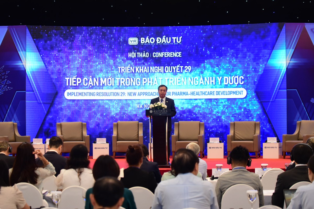 Ông Lê Trọng Minh, Tổng Biên tập Báo Đầu tư phát biểu khai mạc Hội thảo. Ảnh: Dũng Minh Ông Lê Trọng Minh, Tổng Biên tập Báo Đầu tư phát biểu khai mạc Hội thảo. Ảnh: Dũng Minh