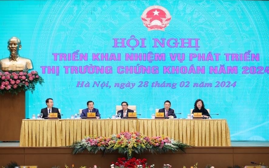 Hội nghị triển khai nhiệm vụ phát triển TTCK năm 2024 có sự tham dự và chỉ đạo của Thủ tướng Chính phủ. Ảnh: VGP/Nhật Bắc