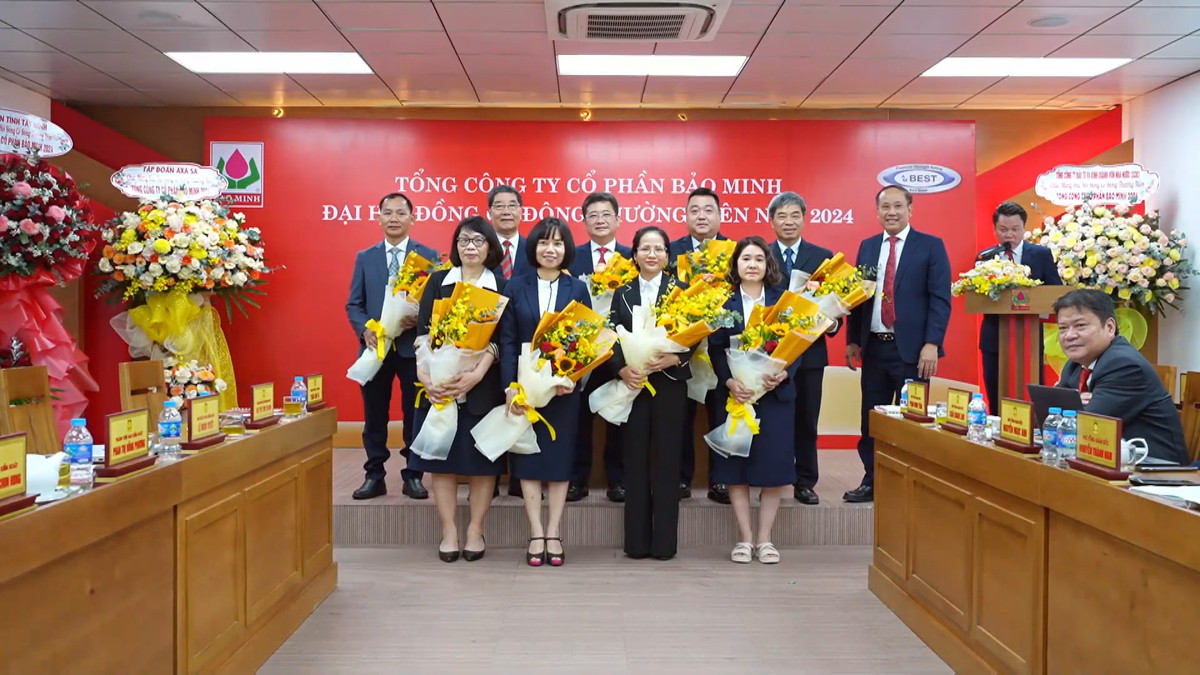 Hội đồng quản trị và Ban Kiểm soát BMI nhiệm kỳ 2024 - 2029 ra mắt cổ đông Hội đồng quản trị và Ban Kiểm soát BMI nhiệm kỳ 2024 - 2029 ra mắt cổ đông