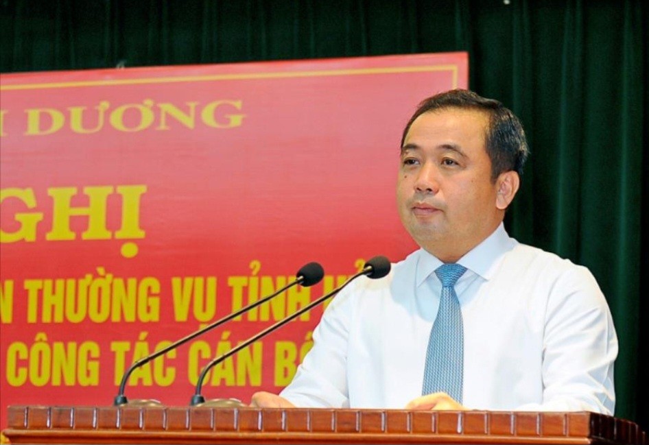 Ông Trần Đức Thắng, Bí thư Tỉnh ủy Hải Dương phát biểu giao nhiệm vụ cho các cán bộ được điều động, bổ nhiệm. Ông Trần Đức Thắng, Bí thư Tỉnh ủy Hải Dương phát biểu giao nhiệm vụ cho các cán bộ được điều động, bổ nhiệm.