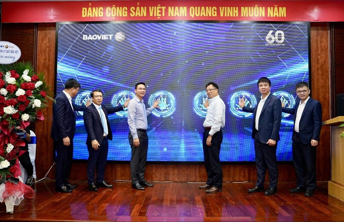 Tập đoàn Bảo Việt hướng tới kỷ niệm 60 năm thành lập (15/01/1965 - 15/01/2025) Tập đoàn Bảo Việt hướng tới kỷ niệm 60 năm thành lập (15/01/1965 - 15/01/2025)