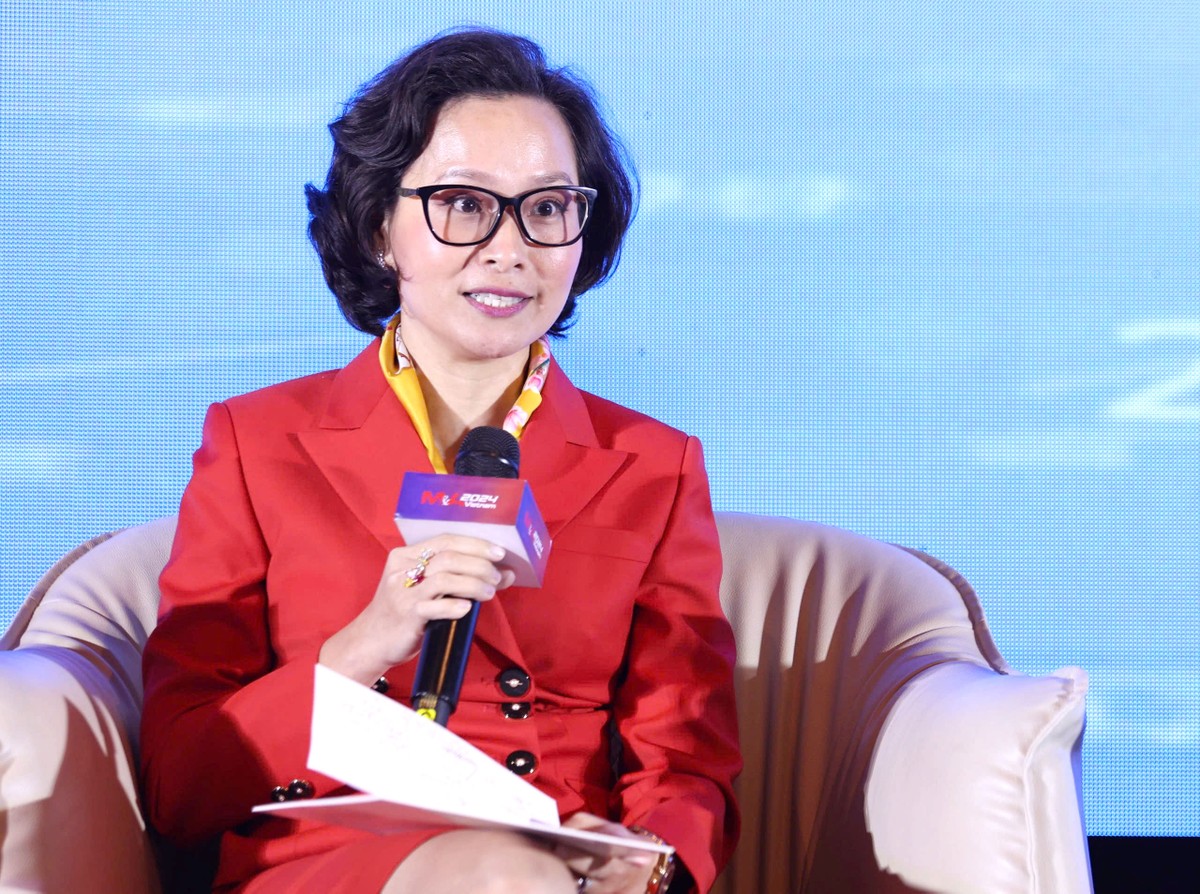 Bà Bình Lê Vandekerckove, Tổng giám đốc, Trưởng Bộ phận Mua bán &amp; Sáp nhập, Công ty Tư vấn thương vụ ASART