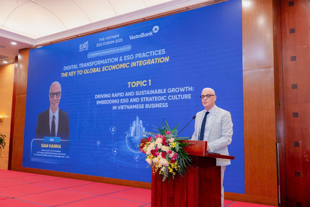 Ông Sam Hanna - chuyên gia từ Viện Công nghệ châu Á (AIT Vietnam)