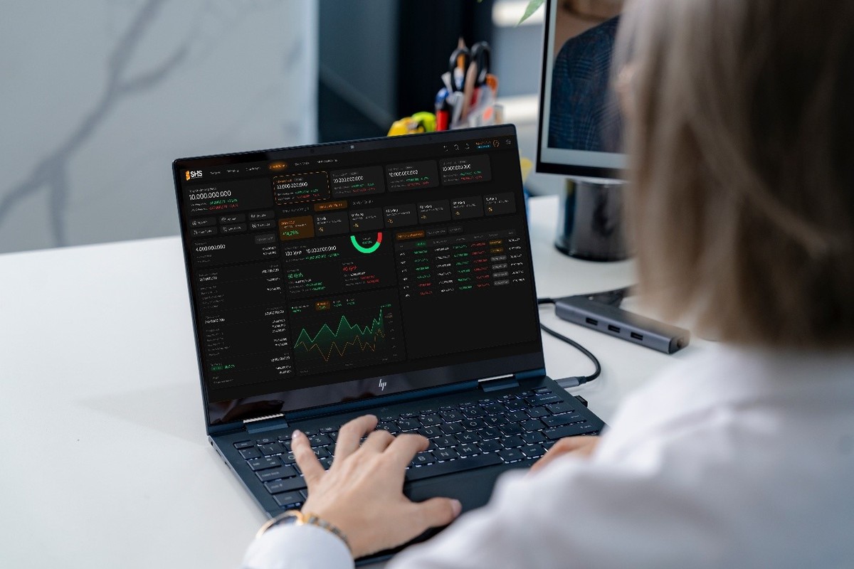 SHS vừa ra mắt bộ đôi nền tảng giao dịch thế hệ mới SH Smart app &amp; web.