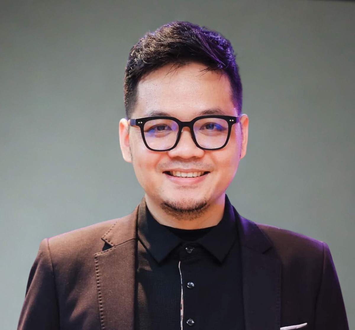 Ông Phùng Hải Long, Chuyên gia đào tạo ứng dụng AI, Phó chủ tịch Liên minh Phát triển năng lực AI Việt Nam (AICA Hà Nội)