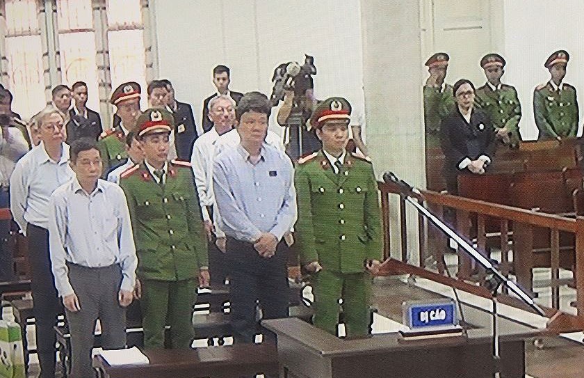 Hà Văn Thắm làm chứng trong phiên tòa xét xử ông Đinh La Thăng ảnh 1 Hà Văn Thắm làm chứng trong phiên tòa xét xử ông Đinh La Thăng ảnh 1