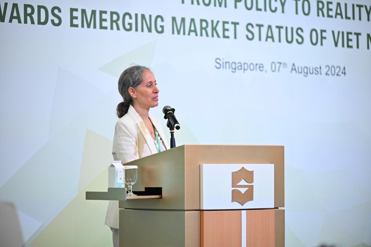 Bà Katia Daude Goncalves, Giám đốc quốc gia của IFC phụ trách Singapore, Malaysia và Brunei Darrussalam phát biểu tại Diễn đàn Bà Katia Daude Goncalves, Giám đốc quốc gia của IFC phụ trách Singapore, Malaysia và Brunei Darrussalam phát biểu tại Diễn đàn