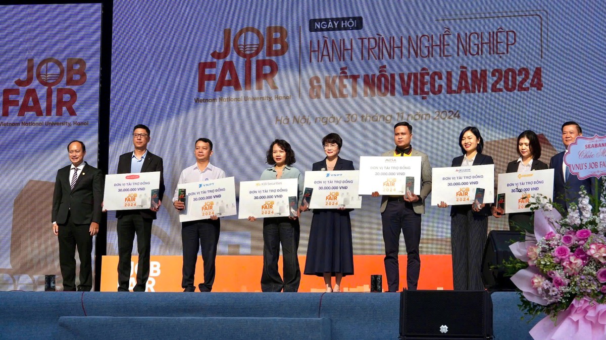 KBSV tài trợ Chương trình ngày hội hành trình nghề nghiệp và kết nối việc làm VNU 2024 KBSV tài trợ Chương trình ngày hội hành trình nghề nghiệp và kết nối việc làm VNU 2024