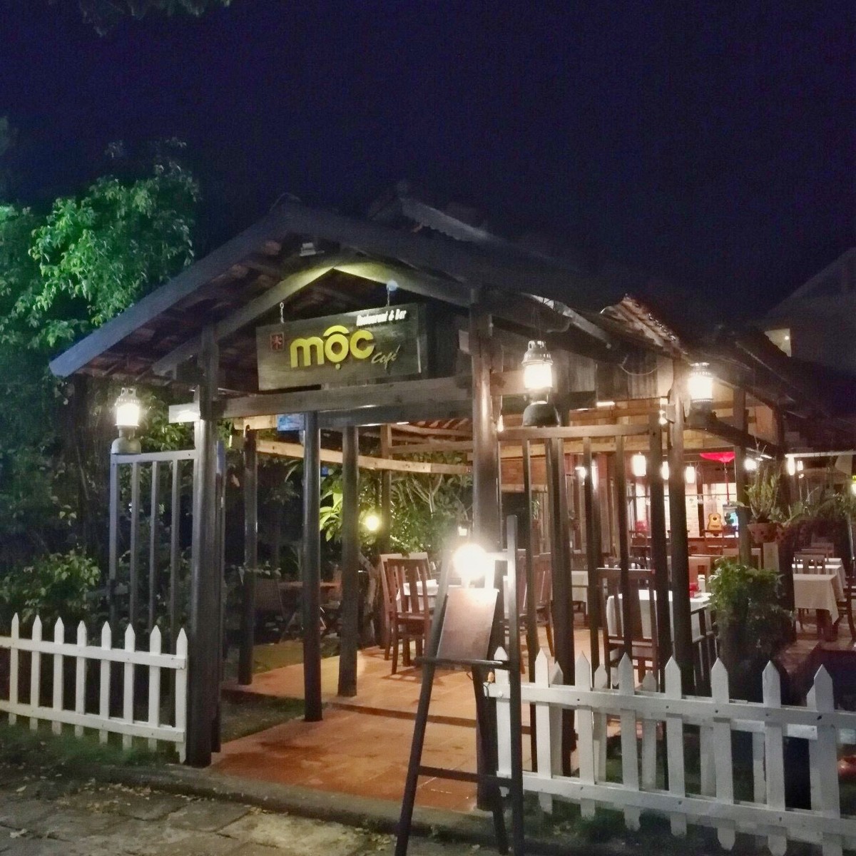 Bình yên từng khoảnh khắc tại phố cổ Hội An ảnh 11