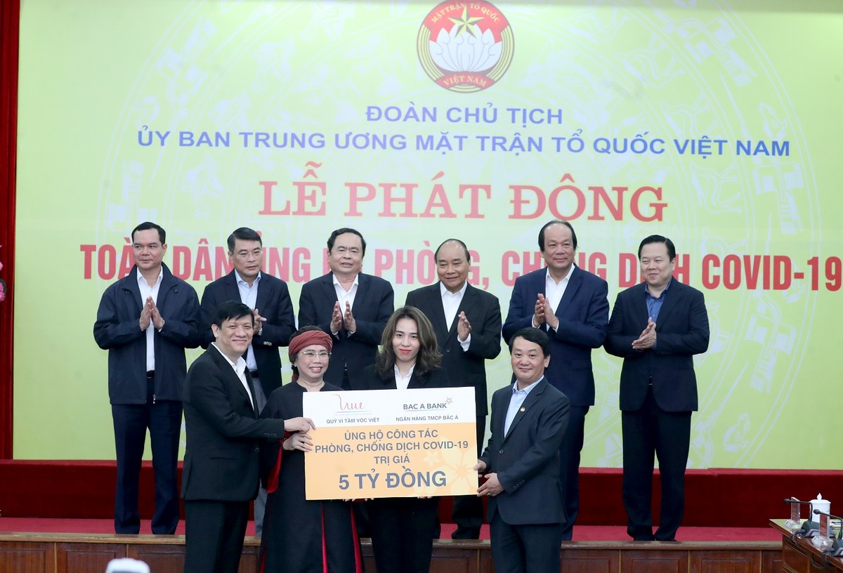 BAC A BANK: Đóng góp 5 tỷ đồng ủng hộ phòng chống dịch Covid - 19 ảnh 1 BAC A BANK: Đóng góp 5 tỷ đồng ủng hộ phòng chống dịch Covid - 19 ảnh 1