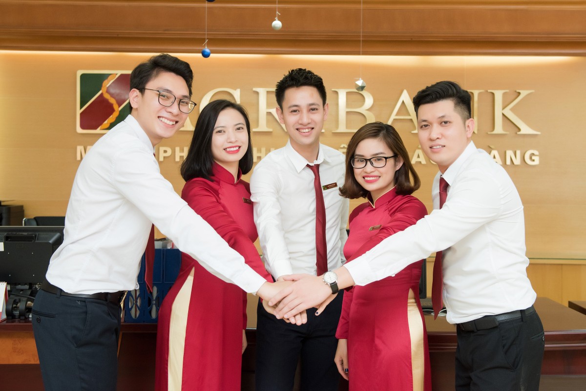 Agribank - động lực phát triển từ các phong trào thi đua ảnh 1 Agribank - động lực phát triển từ các phong trào thi đua ảnh 1