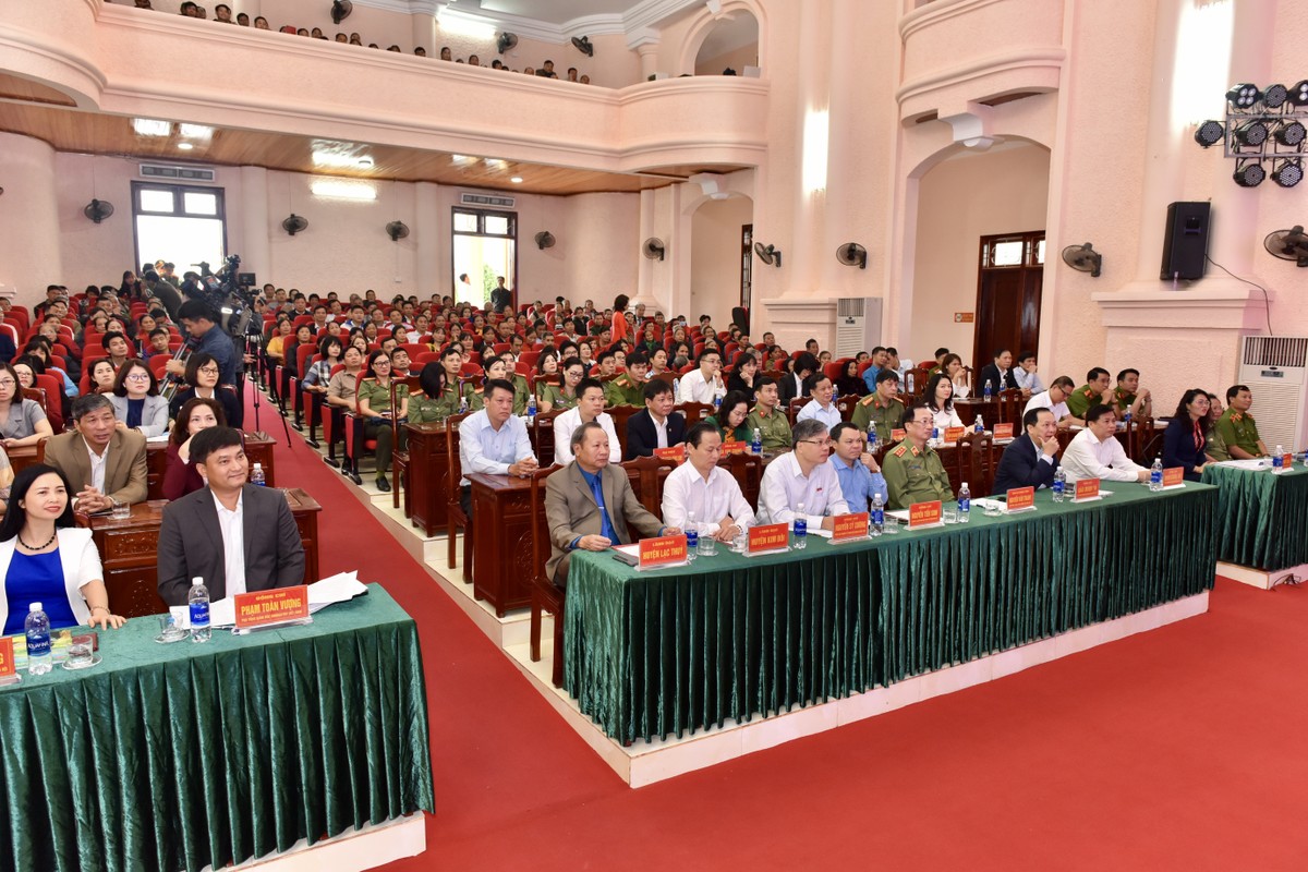 Toàn cảnh Hội nghị