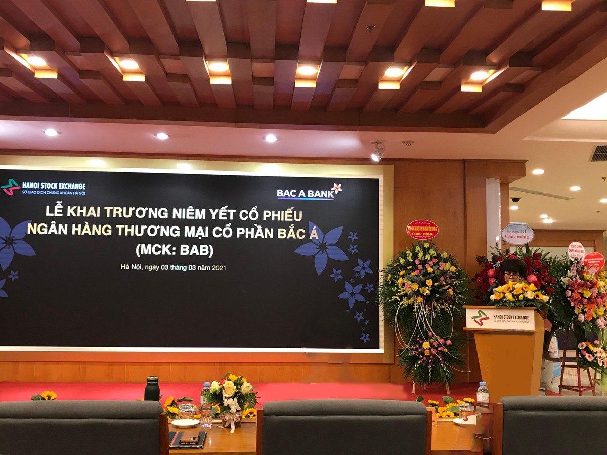 Bà Thái Hương, Tổng giám đốc BAC A BANK phát biểu tại sự kiện Bà Thái Hương, Tổng giám đốc BAC A BANK phát biểu tại sự kiện