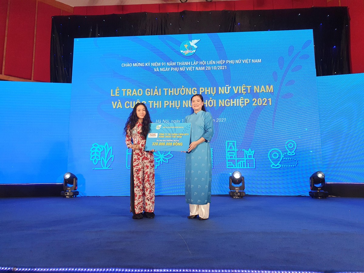 Home Credit trao giải thưởng cuộc thi Phụ nữ khởi nghiệp năm 2021 Home Credit trao giải thưởng cuộc thi Phụ nữ khởi nghiệp năm 2021