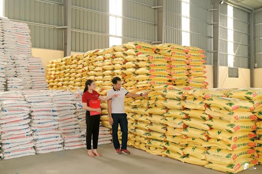 Agribank tích cực triển khai các giải pháp hỗ trợ người dân, doanh nghiệp khắc phục khó khăn do dịch bệnh Covid-19