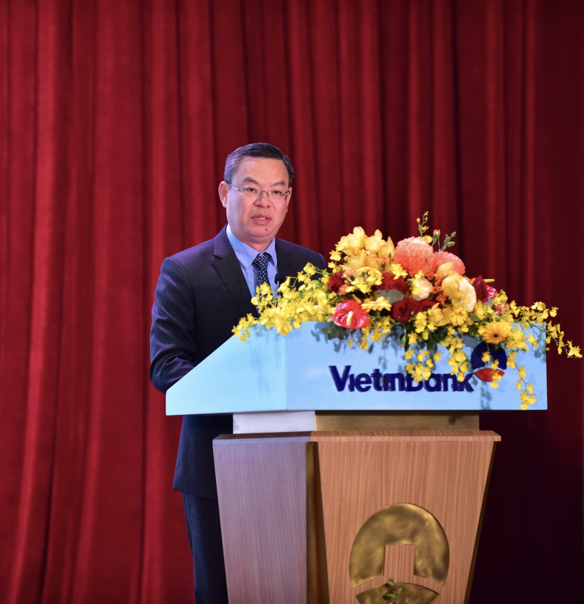 Chủ tịch HĐQT VietinBank Trần Minh Bình cho biết, trong quý IV/2022, VietinBank đã được phê duyệt giữ lại toàn bộ lợi nhuận năm 2021 để tăng vốn, tạo điều kiện để nâng cao nguồn lực tài chính để phát triển hoạt động kinh doanh bền vững.