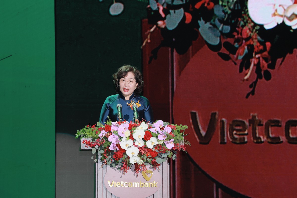 Bà Nguyễn Thị Hồng, Thống đốc Ngân hàng Nhà nước Việt Nam phát biểu tại sự kiện