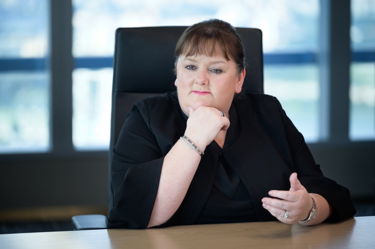 Bà Amanda Murphy, Giám đốc Khối khách hàng Doanh nghiệp, Khu vực Nam và Đông Nam Á, HSBC Châu Á Thái Bình Dương Bà Amanda Murphy, Giám đốc Khối khách hàng Doanh nghiệp, Khu vực Nam và Đông Nam Á, HSBC Châu Á Thái Bình Dương