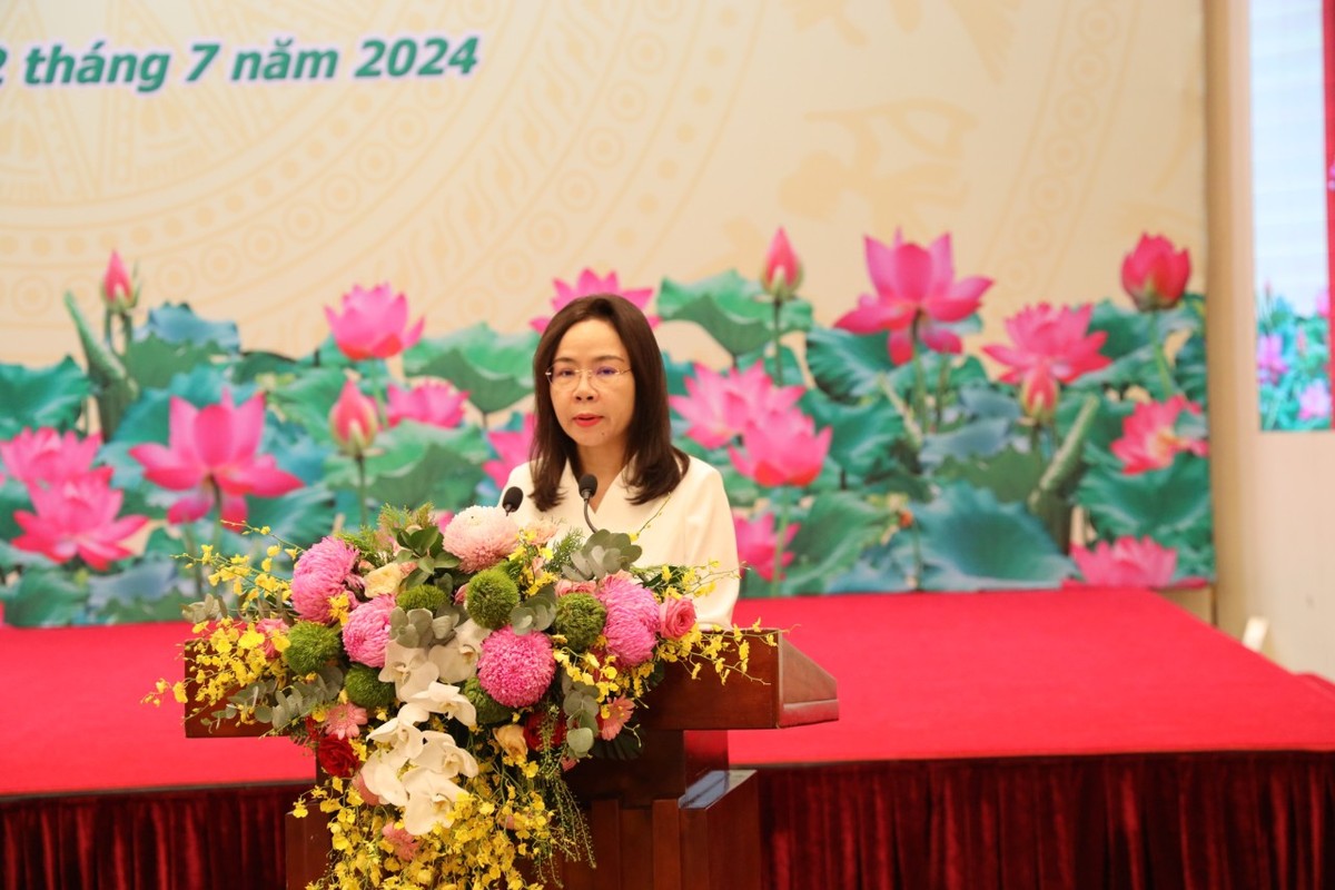 Bà Hà Thu Giang, Vụ trưởng Vụ Tín dụng các ngành kinh tế, NHNN phát biểu tại Hội thảo