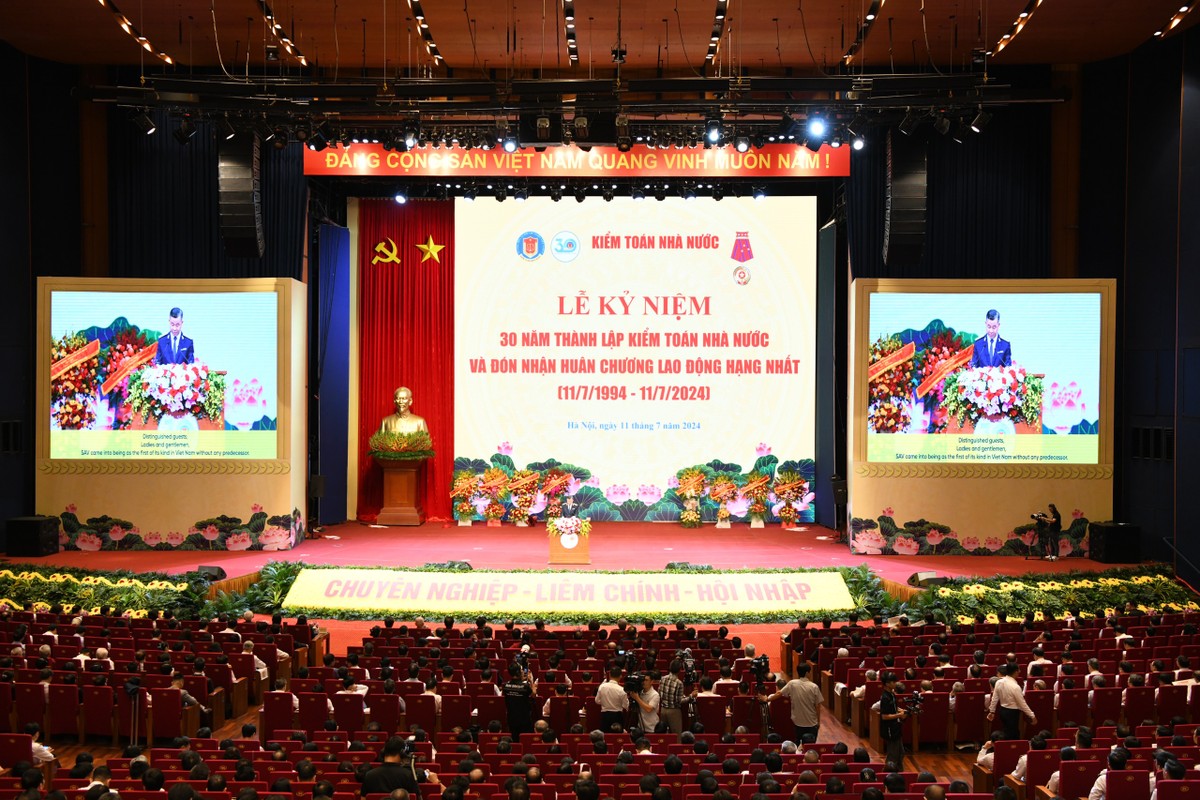 Toàn cảnh Lễ kỷ niệm Toàn cảnh Lễ kỷ niệm