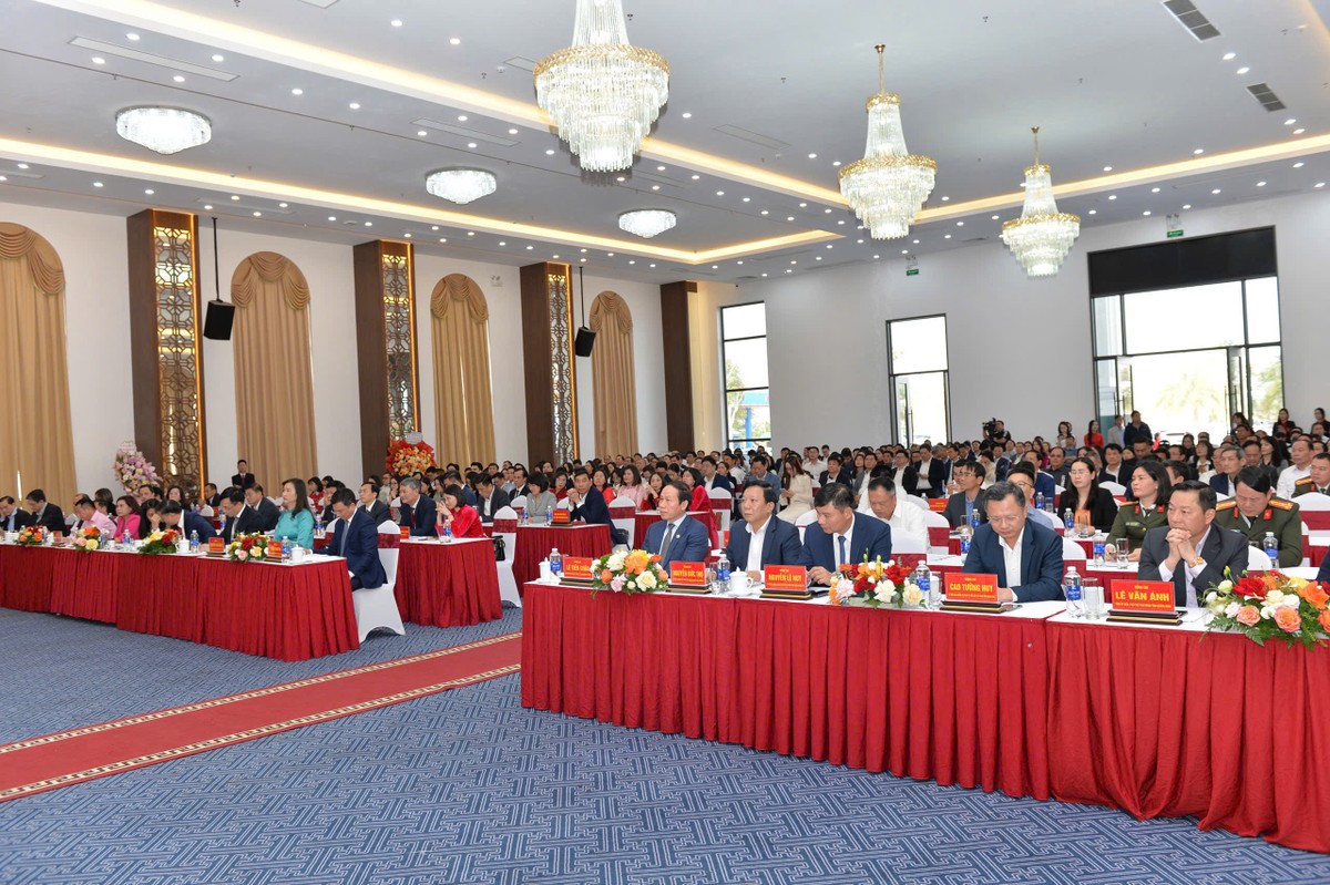 Toàn cảnh Hội nghị