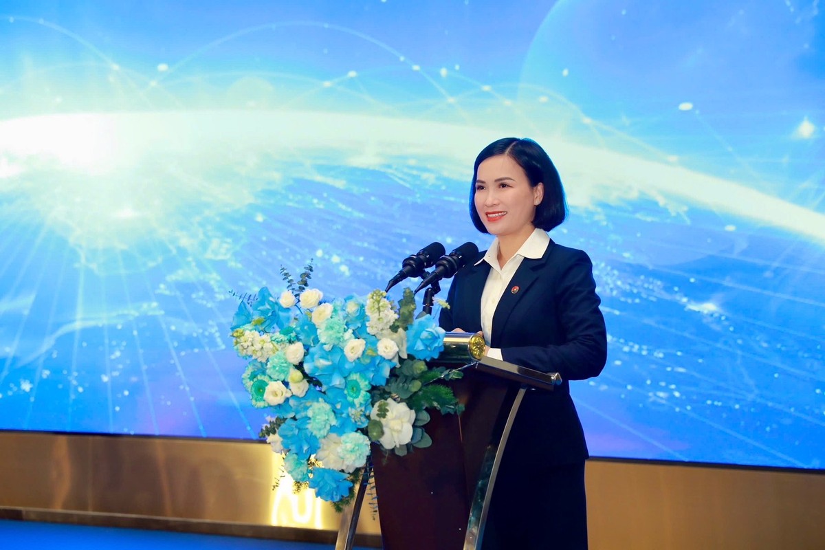 Chủ tịch Bùi Thị Thanh Hương phát biểu tại Đại hội Chủ tịch Bùi Thị Thanh Hương phát biểu tại Đại hội