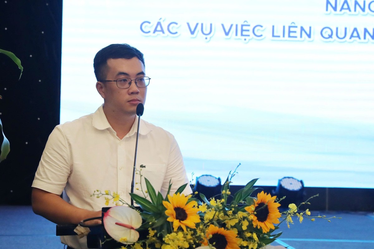 Ông Đỗ Quang Phong, Trưởng ban Ban Pháp chế, Agribank phát biểu tại Hội thảo