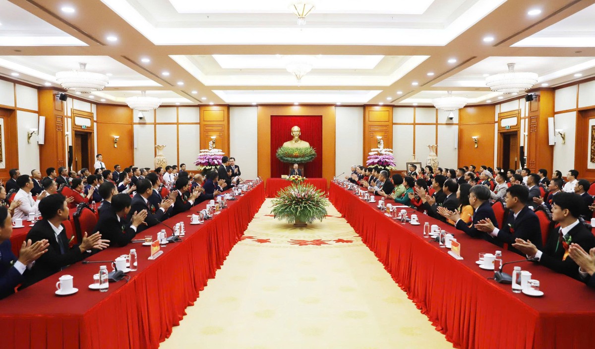 Tổng Bí thư Tô Lâm đã có buổi gặp mặt thân mật với 95nông dân Việt Nam xuất sắc, nhà khoa học của nhà nông nhân dịp Kỷ niệm 95 năm Ngày thành lập Hội Nông dân Việt Nam Tổng Bí thư Tô Lâm đã có buổi gặp mặt thân mật với 95nông dân Việt Nam xuất sắc, nhà khoa học của nhà nông nhân dịp Kỷ niệm 95 năm Ngày thành lập Hội Nông dân Việt Nam