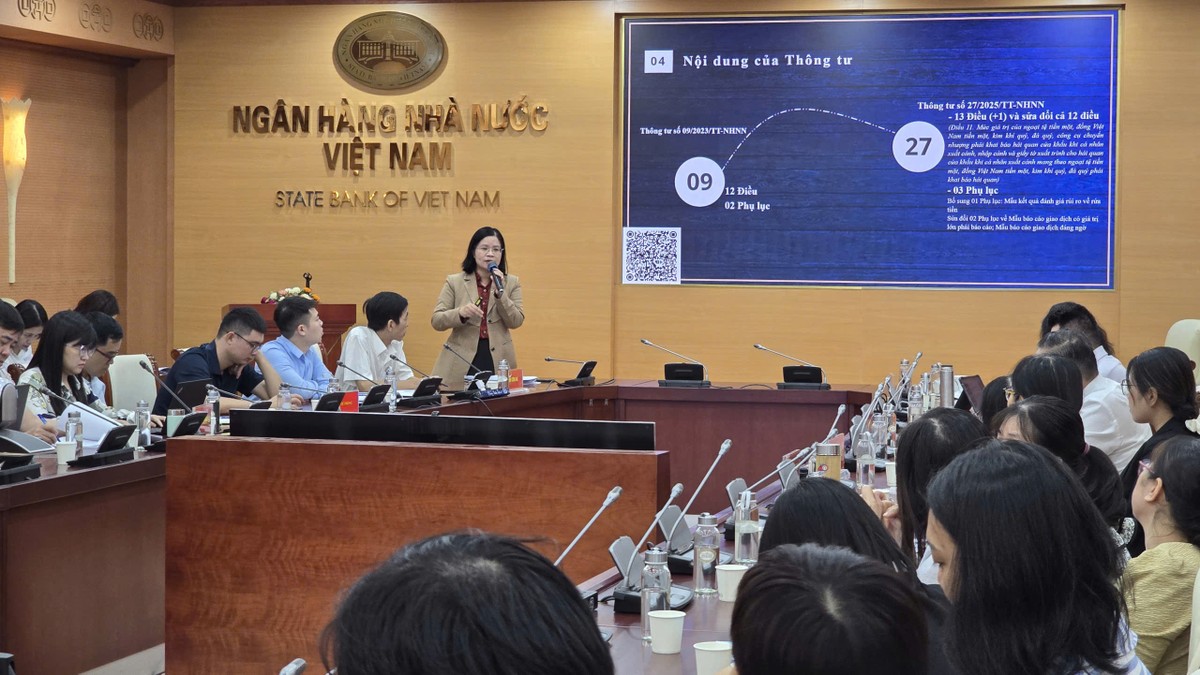 Bà Nguyễn Thị Minh Thơ, Phó Cục trưởng Cục Phòng, chống rửa tiền, NHNN