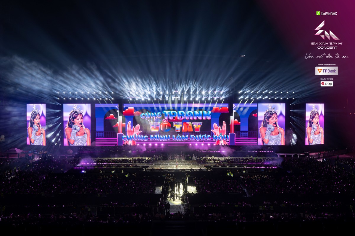 TPBank cho thấy trong thời đại mà công nghệ ngày càng phổ biến, chạm cảm xúc mới là lợi thế cạnh tranh thật sự. TPBank cho thấy trong thời đại mà công nghệ ngày càng phổ biến, chạm cảm xúc mới là lợi thế cạnh tranh thật sự.