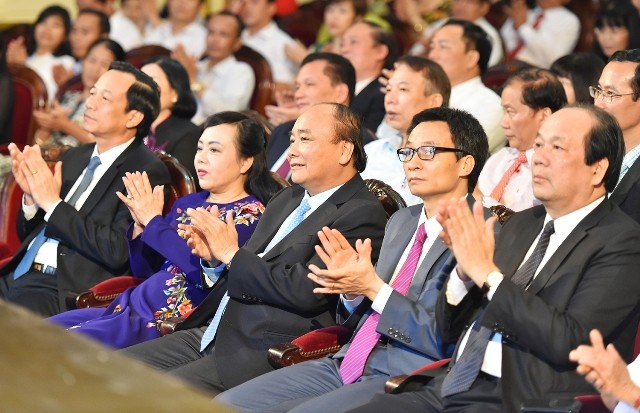 Thủ tướng yêu cầu tạo điều kiện cho bệnh viện tư nhân tham gia khám chữa bệnh bằng bảo hiểm y tế ảnh 2 Thủ tướng yêu cầu tạo điều kiện cho bệnh viện tư nhân tham gia khám chữa bệnh bằng bảo hiểm y tế ảnh 2
