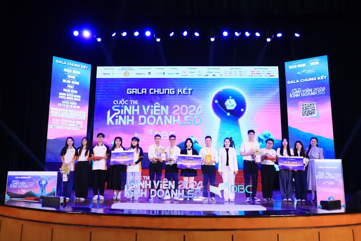 3 năm liên tiếp Cuộc thi đã nhận được sự hưởng ứng nhiệt tình của sinh viên trên khắp cả nước 3 năm liên tiếp Cuộc thi đã nhận được sự hưởng ứng nhiệt tình của sinh viên trên khắp cả nước