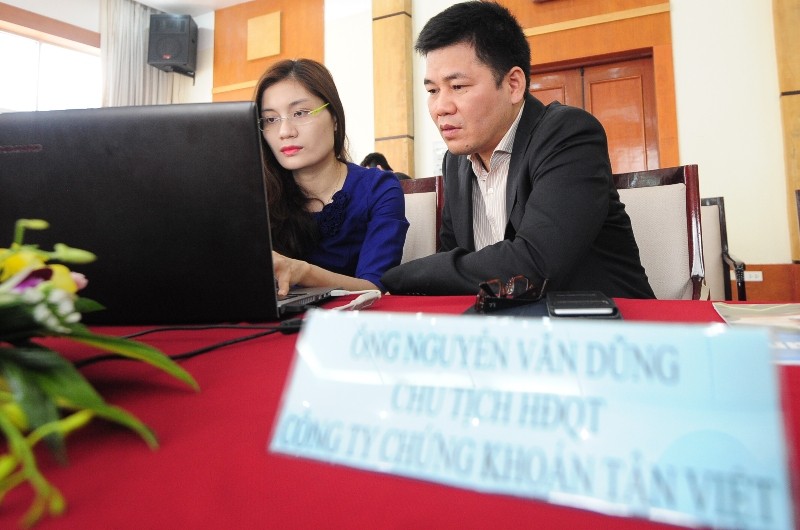 Thị trường chứng khoán 2016: Cơ hội từ nới room, hàng mới và diễn biến giá dầu ảnh 56