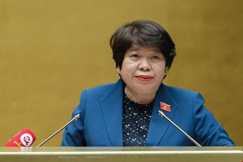 Đại biểu Nguyễn Thuý Anh: Cưỡng ép vợ, chồng góp tài chính quá khả năng là bạo lực gia đình. Đại biểu Nguyễn Thuý Anh: Cưỡng ép vợ, chồng góp tài chính quá khả năng là bạo lực gia đình.