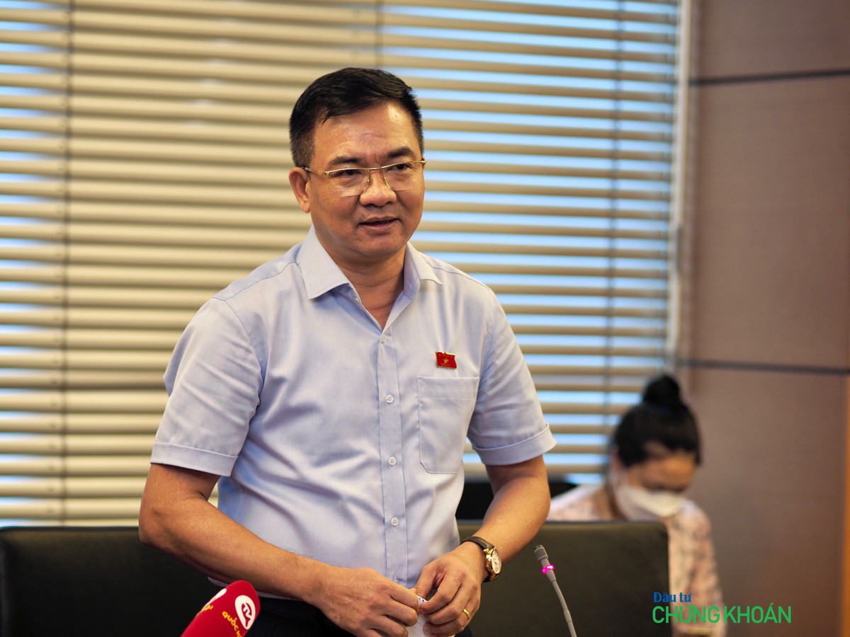 Đại biểu Nguyễn Minh Đức (đoàn TP Hồ Chí Minh) Đại biểu Nguyễn Minh Đức (đoàn TP Hồ Chí Minh)