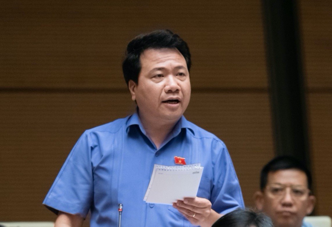 Đại biểu Ngô Trung Thành (đoàn Đắk Lắk) Đại biểu Ngô Trung Thành (đoàn Đắk Lắk)