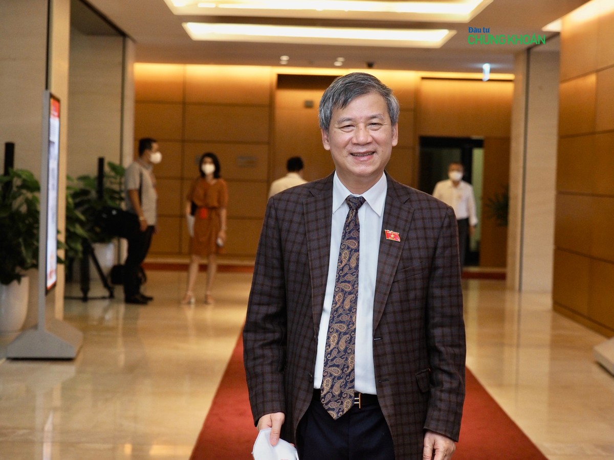 Đại biểu Quốc hội Nguyễn Anh Trí (đoàn Hà Nội) Đại biểu Quốc hội Nguyễn Anh Trí (đoàn Hà Nội)