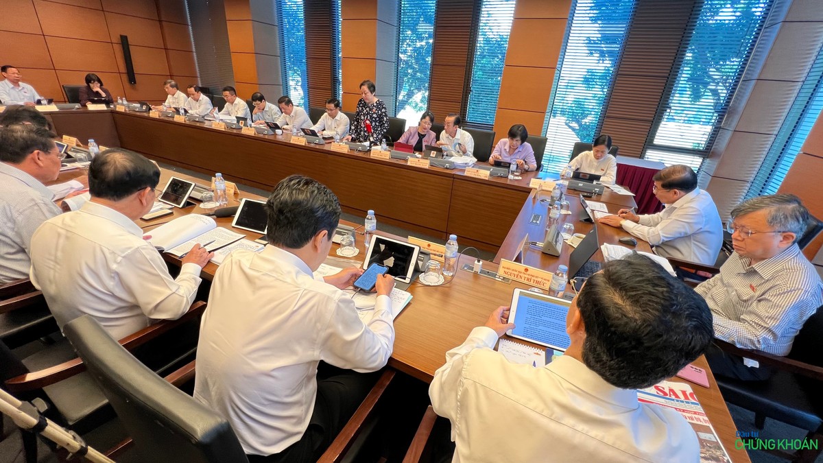 Họp tổ Quốc hội sáng 24/10 tại tổ TP. Hồ Chí Minh
