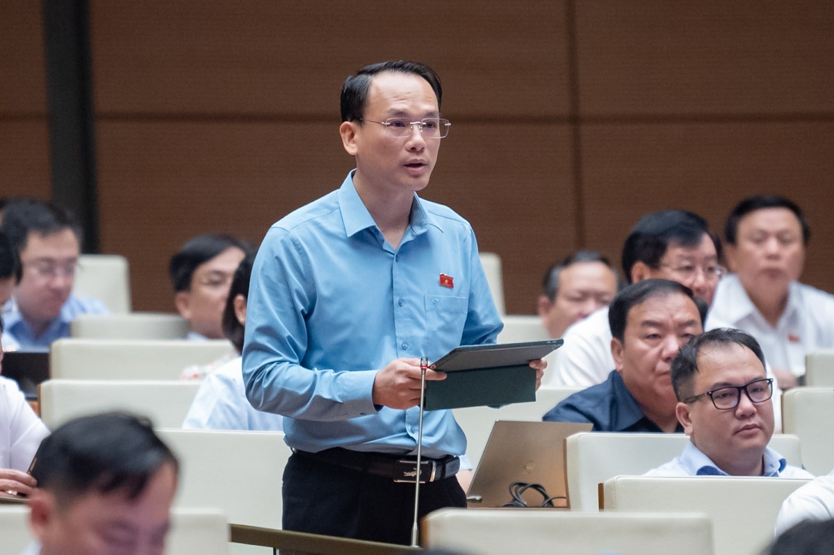 Đại biểu Lưu Bá Mạc (Đoàn ĐBQH tỉnh Lạng Sơn) Đại biểu Lưu Bá Mạc (Đoàn ĐBQH tỉnh Lạng Sơn)