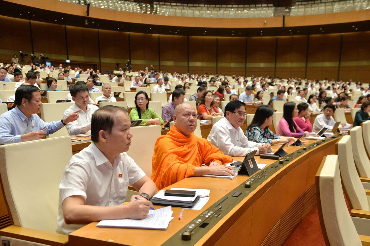 Quốc hội thảo luận về những điều còn có ý kiến khác nhau của dự thảo Luật Đất đai (sửa đổi) sáng 3/11 - Ảnh: quochoi.vn Quốc hội thảo luận về những điều còn có ý kiến khác nhau của dự thảo Luật Đất đai (sửa đổi) sáng 3/11 - Ảnh: quochoi.vn