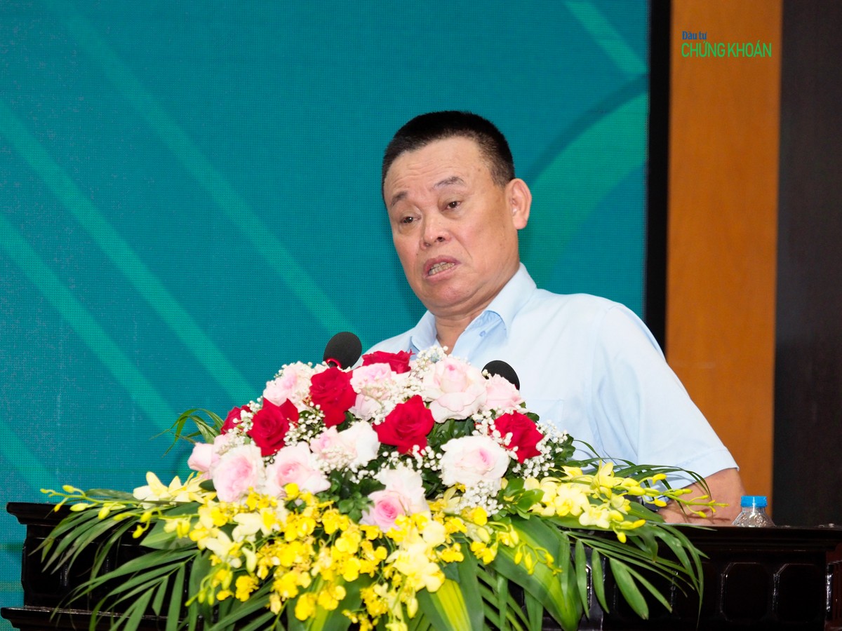 Chủ tịch HĐQT Dabaco Nguyễn Như So trả lời chất vấn của cổ đông (Ảnh: M.M) Chủ tịch HĐQT Dabaco Nguyễn Như So trả lời chất vấn của cổ đông (Ảnh: M.M)