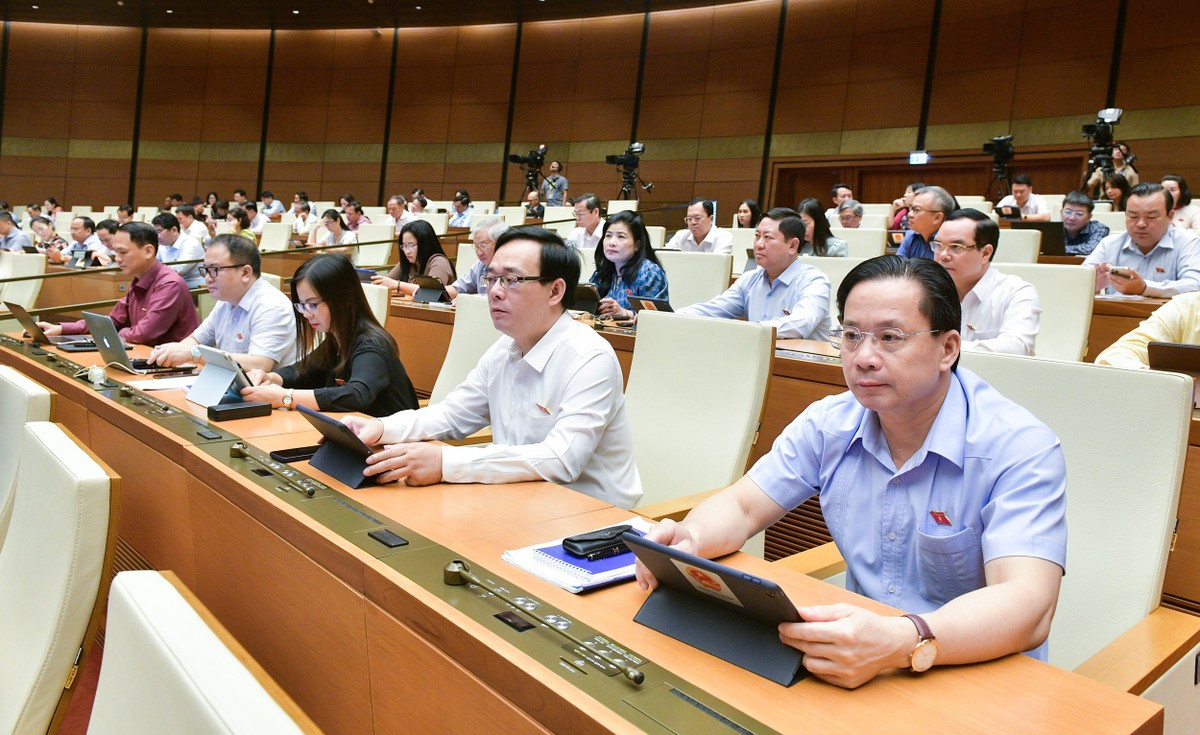 Quốc hội thảo luận ở hội trường về Quy hoạch Thủ đô Hà Nội sáng 20/6 Quốc hội thảo luận ở hội trường về Quy hoạch Thủ đô Hà Nội sáng 20/6