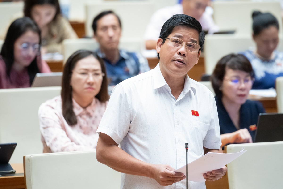 Đại biểu Dương Văn Phước (đoàn Quảng Nam)