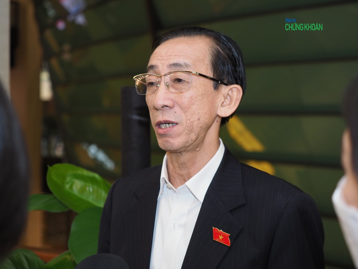 Đại biểu Trần Hoàng Ngân đánh giá Kỳ họp thứ 7 mang đến nhiều cảm xúc (Ảnh: M. Minh) Đại biểu Trần Hoàng Ngân đánh giá Kỳ họp thứ 7 mang đến nhiều cảm xúc (Ảnh: M. Minh)