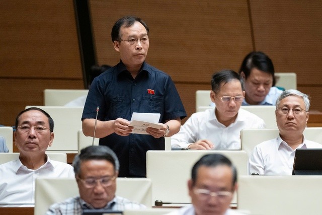 Đại biểu Trần Văn Tuấn (đoàn Bắc Giang) Đại biểu Trần Văn Tuấn (đoàn Bắc Giang)