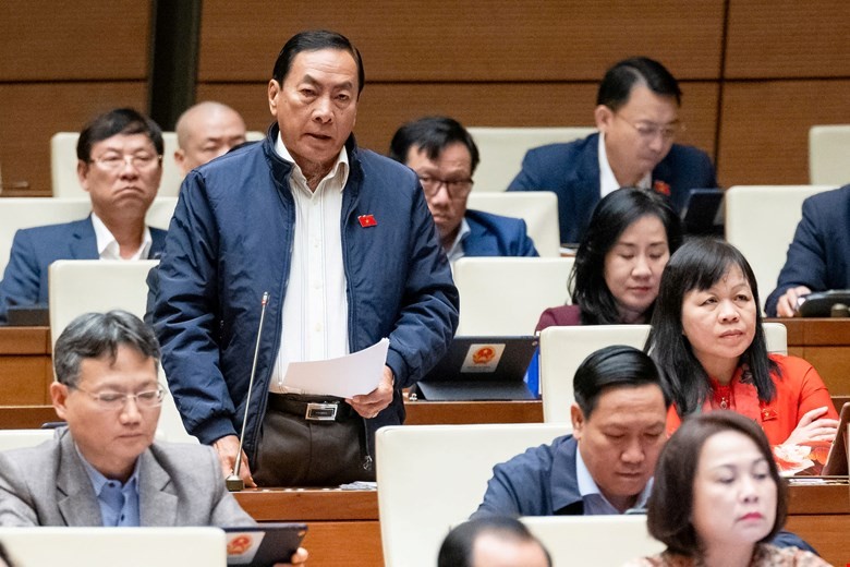 Đại biểu Phạm Văn Hòa (đoàn Đồng Tháp)