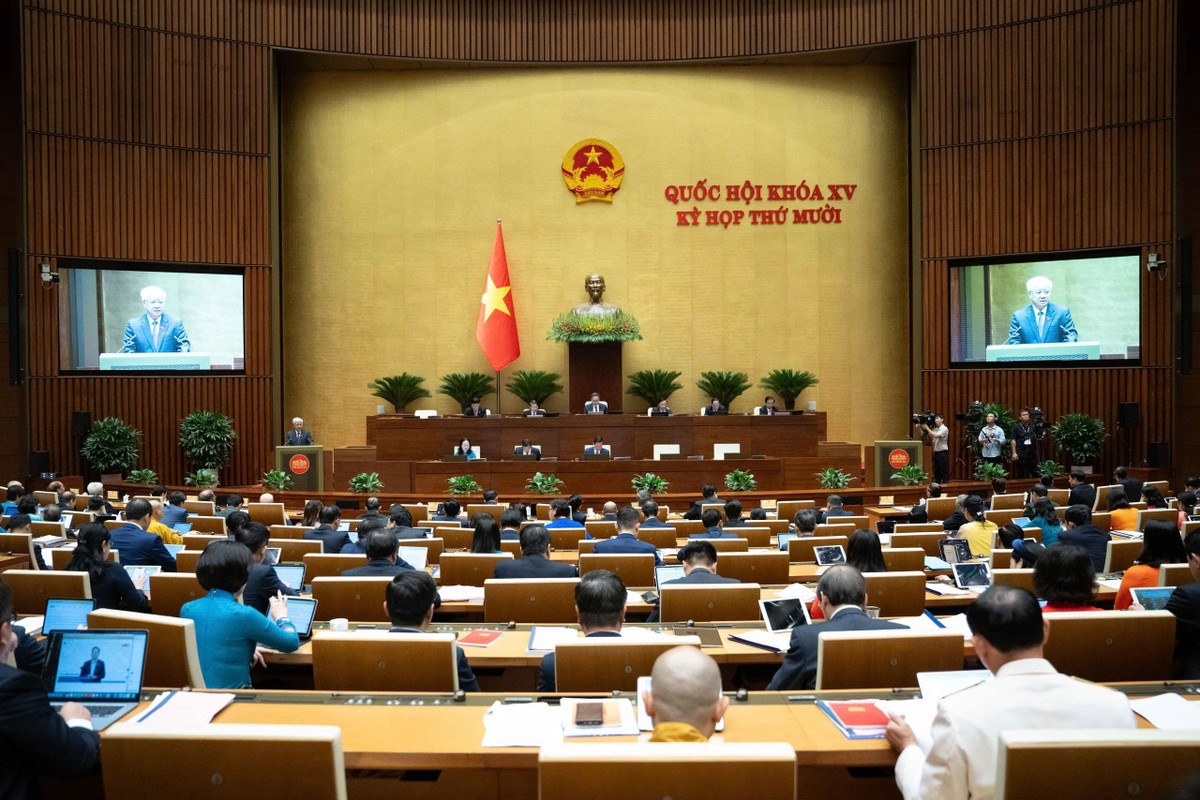 Quốc hội nghe Báo cáo tổng hợp ý kiến, kiến nghị của cử tri gửi tới Kỳ họp Quốc hội nghe Báo cáo tổng hợp ý kiến, kiến nghị của cử tri gửi tới Kỳ họp